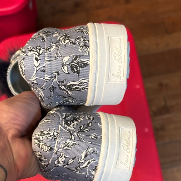 SAM EDELMAN LEYA DUSTY BLUE LEAF PRINT LACELESS SLIP ON SNEAKER sz 8 - Picture 9 of 9